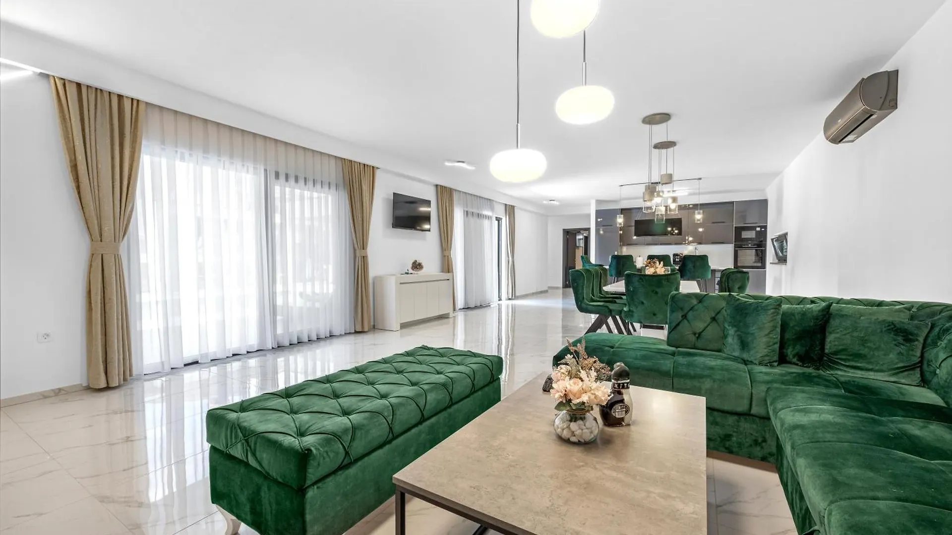 Apartman Pool House Fancy - Happy Rentals